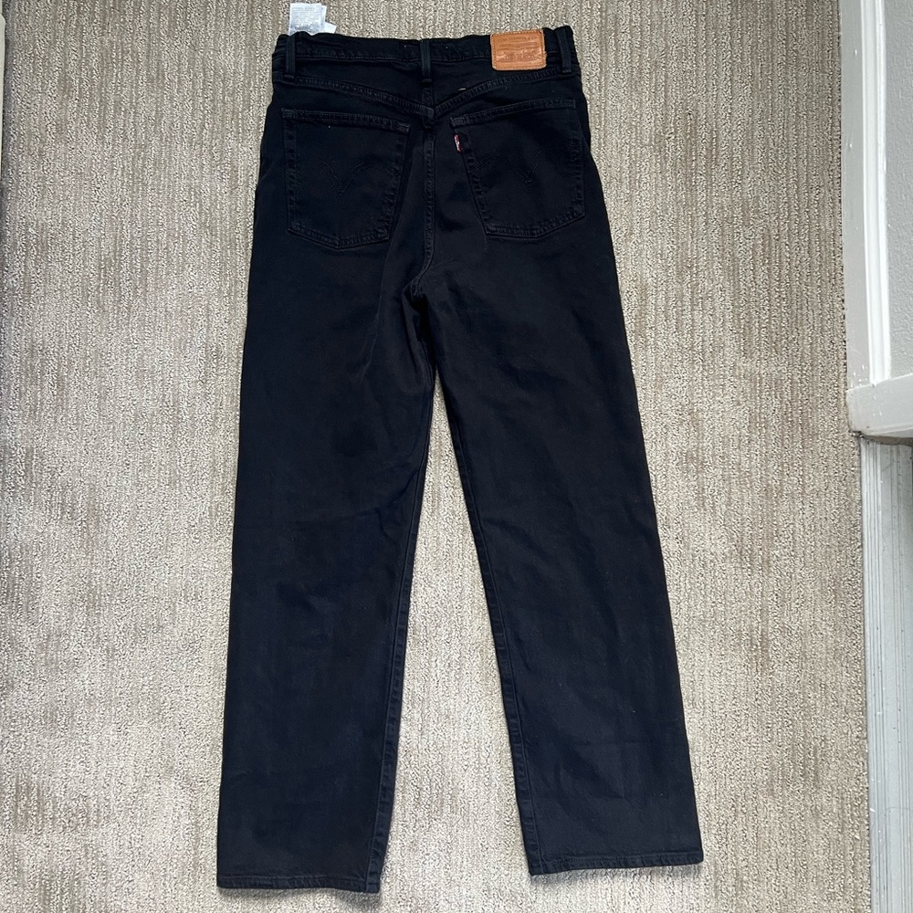 Levi’s rib cage black jeans! Size 29